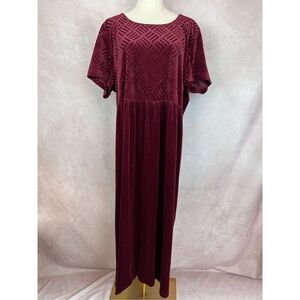 Vintage 1990s Plus Size Red Burgundy Velvet Dress